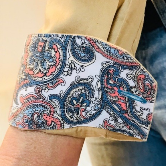 Jared Lang button down shirt with paisley cuffs - Picture 3 of 4